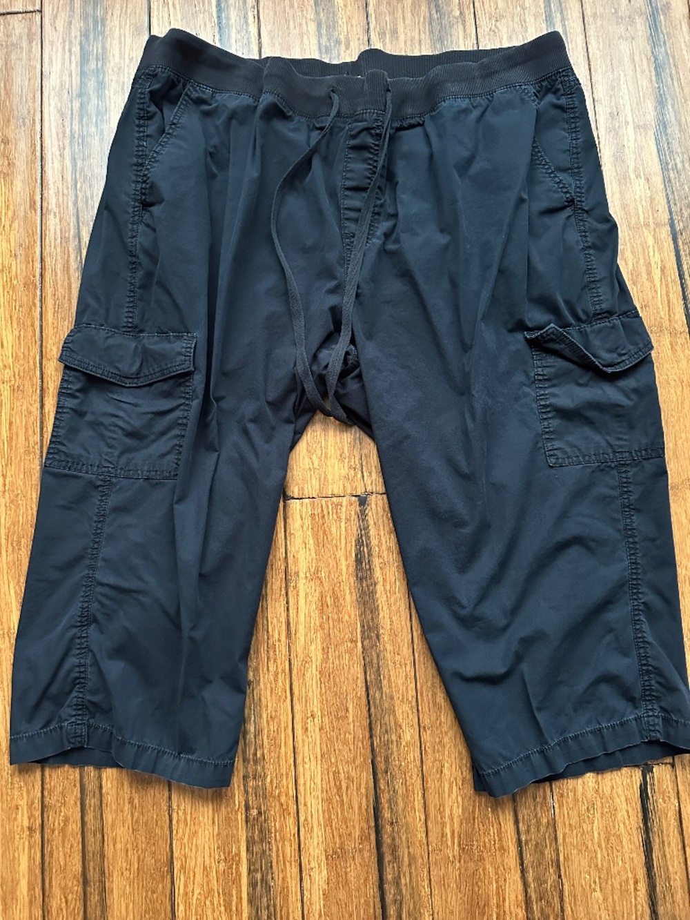 St. John's Bay Women's Plus Capri Pant